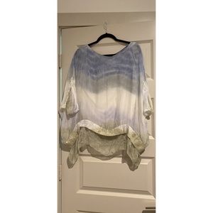 Silky sartin bat sleeve blouse